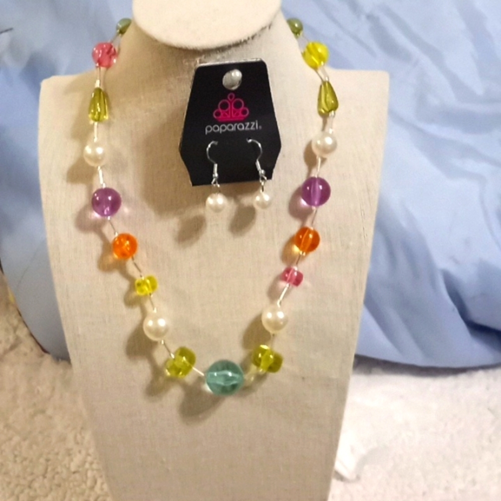 Current Collector Multi Necklace and free earrings NWT